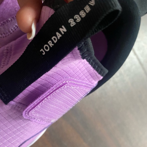 Nike Jordan Girls Size 1 Purple and Black Slip-On Sneakers Like New - Picture 12 of 14
